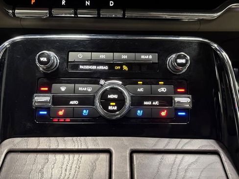 Used 2024 Lincoln Navigator L Reserve image 22