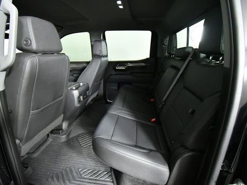 Used 2024 Chevrolet Silverado 1500 LT Trail Boss w/ Convenience Package II image 25