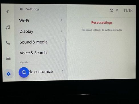Used 2025 Toyota RAV4 XLE image 32