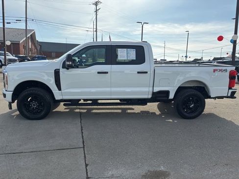 Used 2024 Ford F250 XL w/ STX Appearance Package image 4