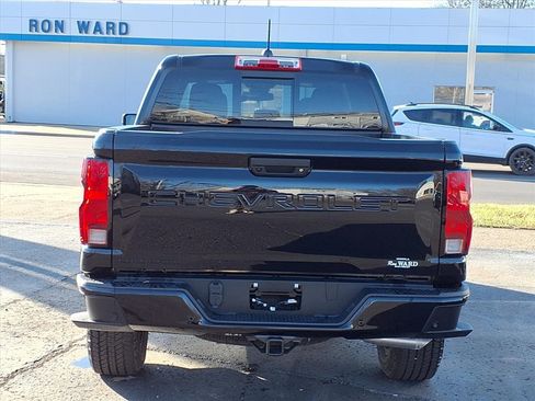 New 2026 Chevrolet Colorado W/T image 14