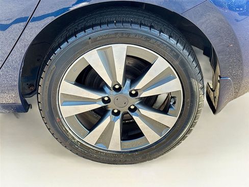 Used 2016 Nissan Leaf SV w/ Premium Package FWD image 31