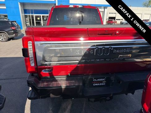 Used 2024 Ford F350 King Ranch w/ FX4 Off-Road Package image 7