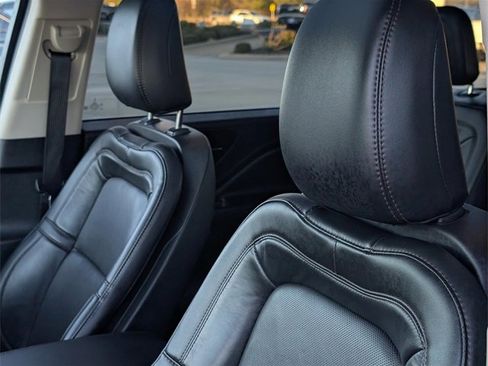 Used 2024 Lincoln Aviator Reserve image 25