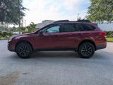 Used 2017 Subaru Outback 2.5i Premium image 4