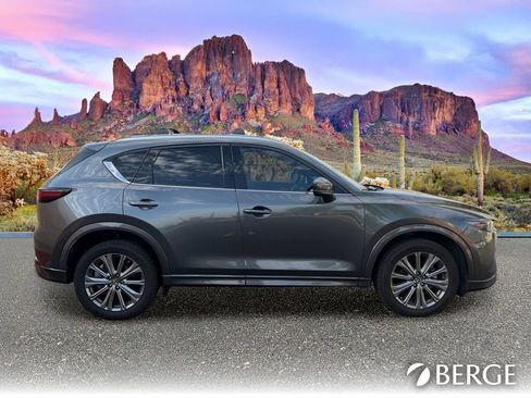 Used 2024 MAZDA CX-5 Signature AWD/4WD image 8