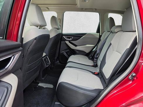 Used 2023 Subaru Forester Premium AWD/4WD image 16