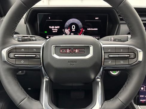 New 2026 GMC Terrain Elevation w/ Elevation Premium Package FWD image 21