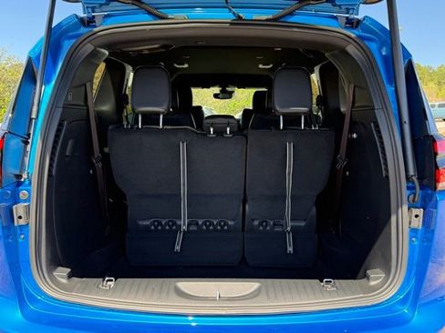 New 2026 Chrysler Pacifica Select FWD image 28