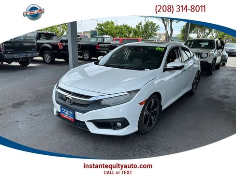 Used 2016 Honda Civic Touring image 1