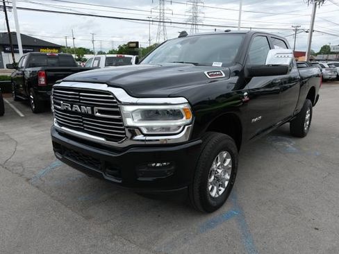 Used 2024 RAM 2500 Laramie w/ Safety Group AWD/4WD image 11