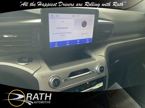 Used 2022 Ford Explorer XLT AWD/4WD image 14