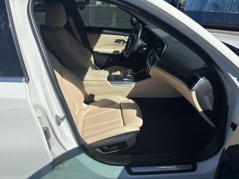 Used 2020 BMW 330i Sedan w/ Driving Assistance Package image 13