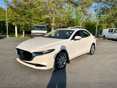 Used 2020 MAZDA MAZDA3 AWD Sedan w/ Premium Package image 2