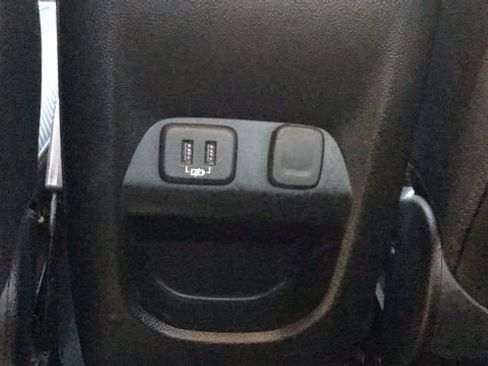 Used 2021 GMC Canyon AT4 w/ Driver Alert Package image 15