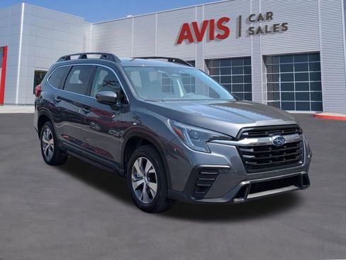 Used 2025 Subaru Ascent Premium AWD/4WD image 5