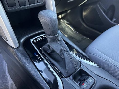 Used 2024 Toyota Corolla Cross S image 32