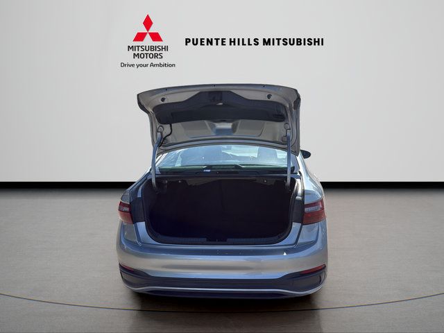 Used 2024 Volkswagen Jetta SE FWD image 9