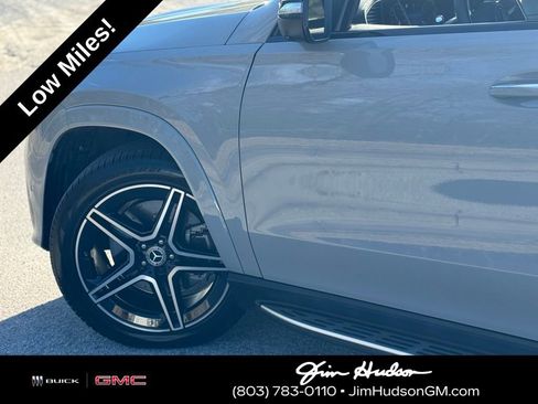 Used 2024 Mercedes-Benz GLS 450 4MATIC image 9