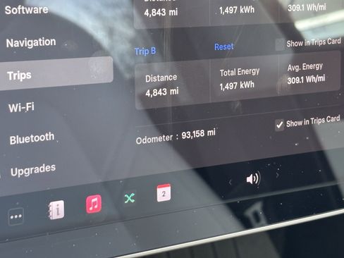 Used 2019 Tesla Model 3 Performance image 21