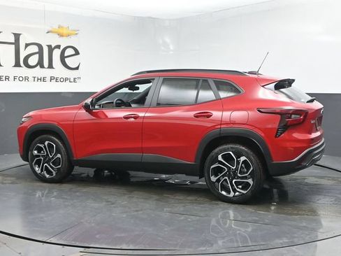 New 2026 Chevrolet Trax RS w/ Sunroof Package FWD image 30