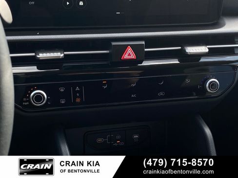 New 2026 Kia Sportage LX image 16