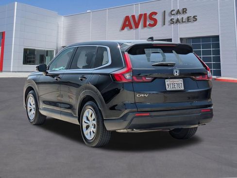 Used 2025 Honda CR-V LX image 9