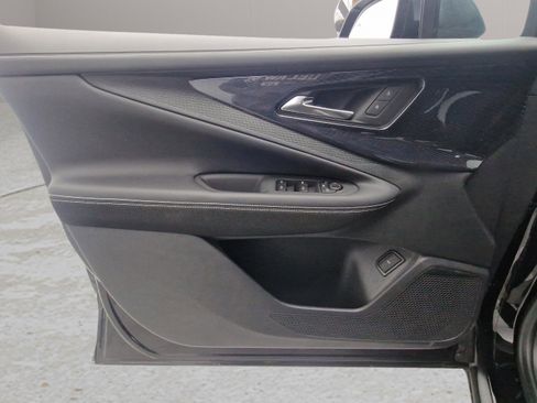 New 2025 Chevrolet Blazer EV LT image 12