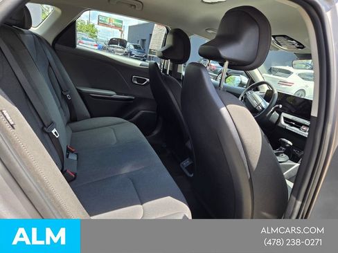 Used 2025 Kia K4 FWD image 13