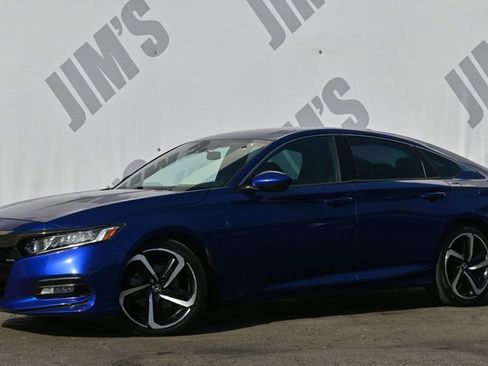 Used 2018 Honda Accord Sport image 1
