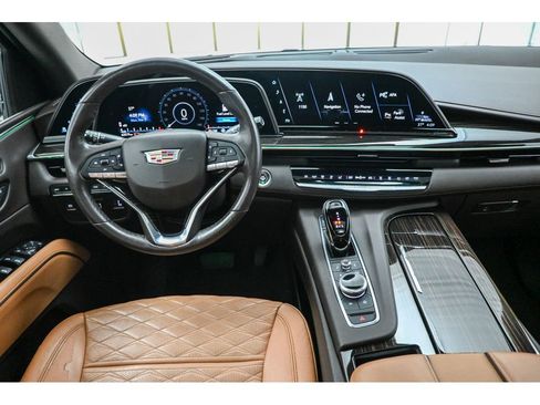 Used 2021 Cadillac Escalade Sport w/ Driver Assist Tech Package image 31