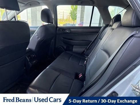Used 2018 Subaru Outback 2.5i Limited AWD/4WD image 14