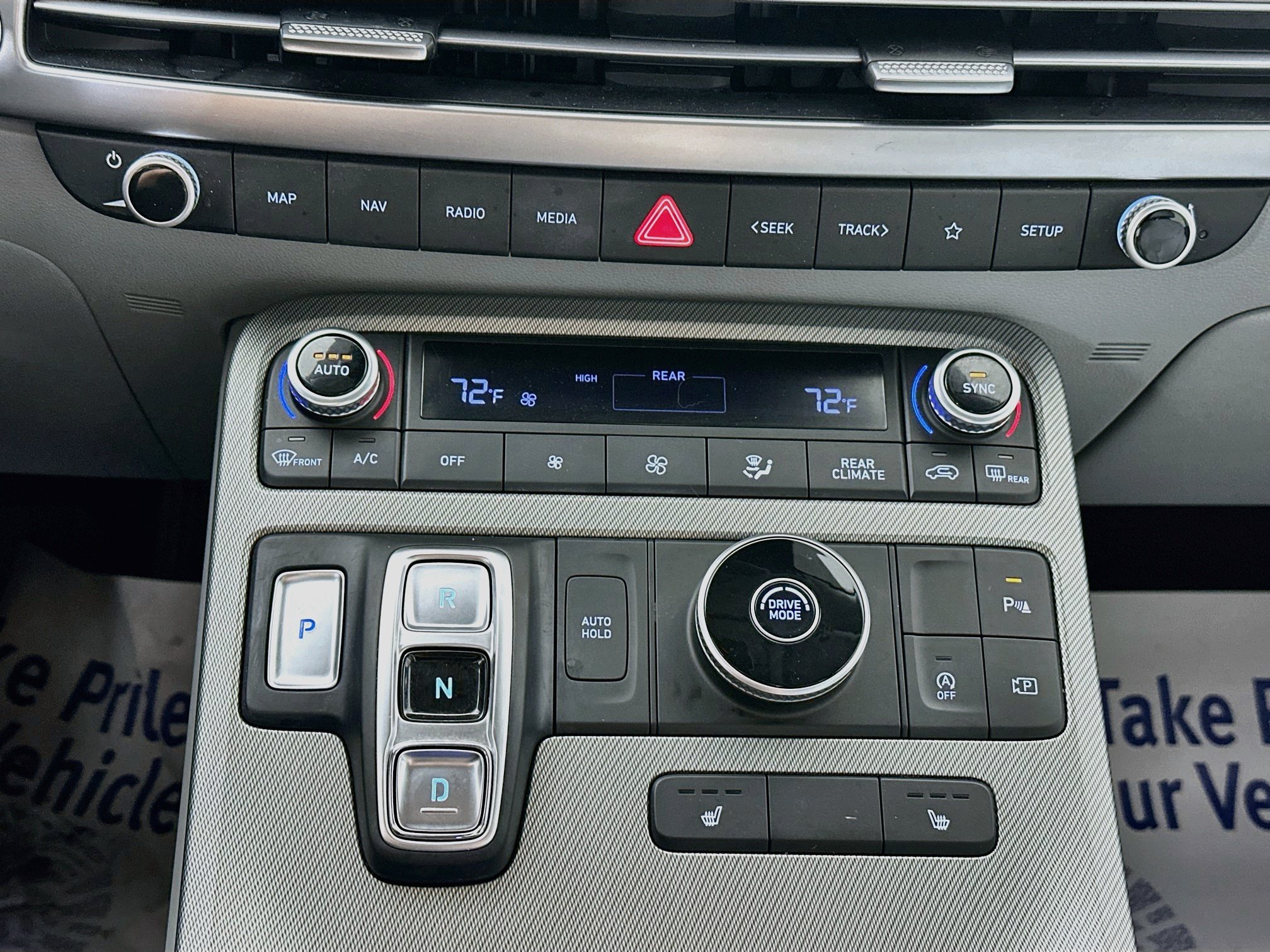 Used 2023 Hyundai Palisade SEL FWD image 16