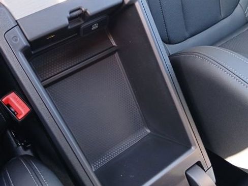 New 2025 BMW 330i Sedan w/ M Sport Package image 27