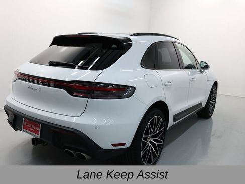 Used 2025 Porsche Macan S AWD/4WD image 25