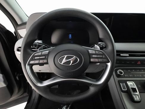 Used 2023 Hyundai Palisade SE image 11