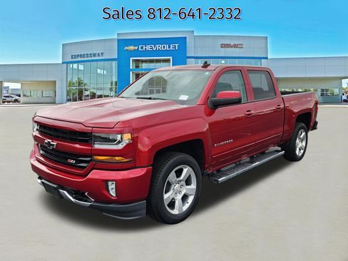 Used 2018 Chevrolet Silverado 1500 LT w/ All Star Edition image 3