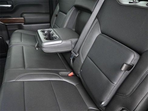 Used 2019 GMC Sierra 1500 SLT w/ SLT Premium Plus Package image 21