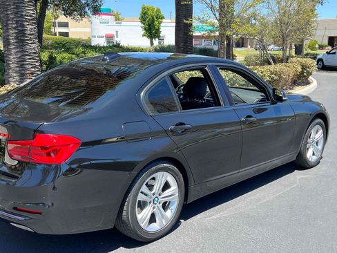 Used 2018 BMW 330i Sedan RWD image 59