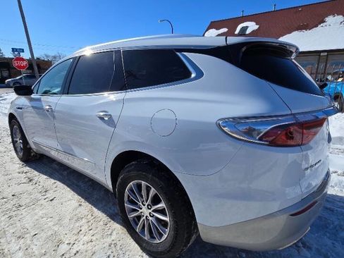 Used 2022 Buick Enclave Essence w/ Trailering Package, 5000 lbs. image 7