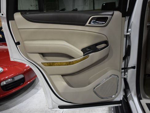 Used 2017 GMC Yukon Denali w/ Open Road Package image 44