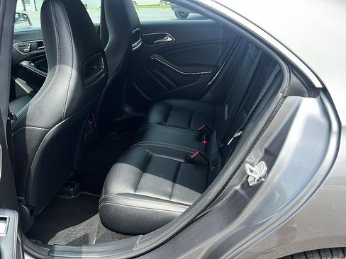 Used 2018 Mercedes-Benz CLA 250 image 16