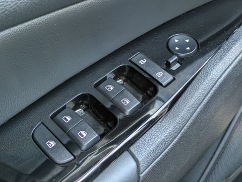 Certified 2023 Kia Sportage X-Line AWD/4WD image 18