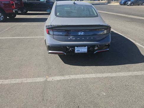 Used 2024 Hyundai Sonata SEL FWD image 6