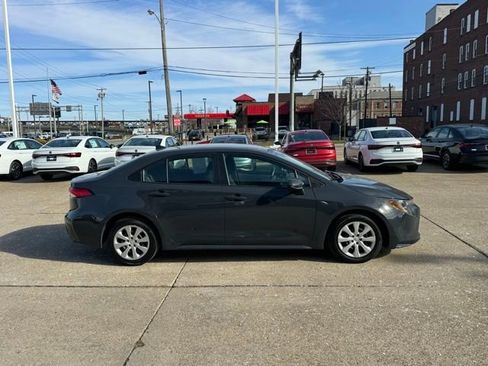 Used 2024 Toyota Corolla LE image 6