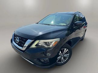 Used 2018 Nissan Pathfinder SL FWD video 1