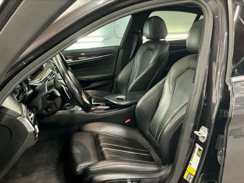 Used 2019 BMW 530e 530e iPerformance image 27