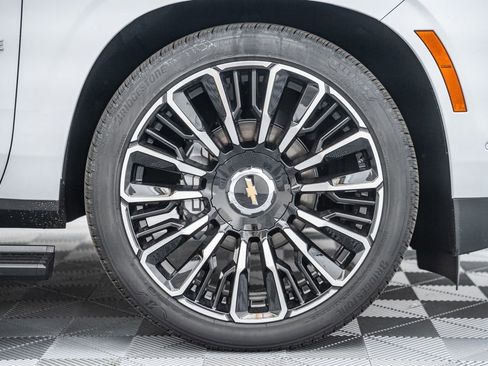 New 2026 Chevrolet Tahoe High Country AWD/4WD image 21