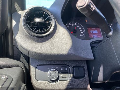 Used 2021 Mercedes-Benz Sprinter 4500 image 16