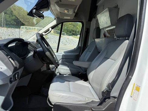 Used 2017 Ford Transit 350 RWD image 6